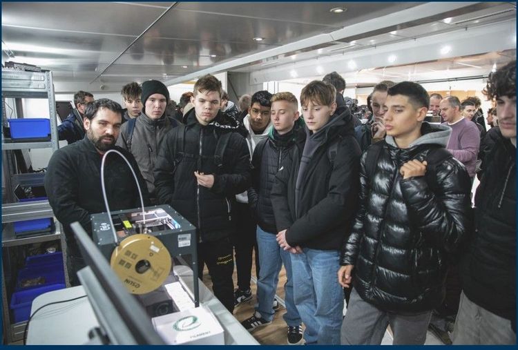 Diákjaink a Neumann Technológiai Platform-Ipar 4.0 országos roadshow -ján