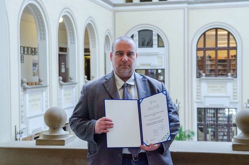 Oktatónk ösztöndíjban részesült