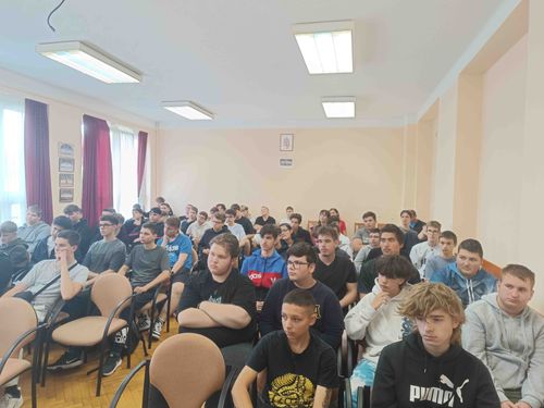 "Delta Program" Drogprevenciós előadás a Brassaiban