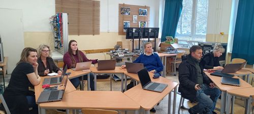 Gyakorlatorientált belső továbbképzés a Brassaiban