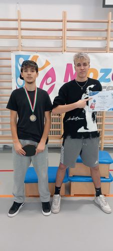 Kimagasló eredményt értek el diákjaink a Mikulás Keri Kupa asztalitenisz versenyén