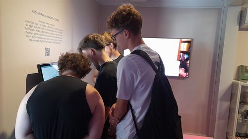 Tudomány és csúcstechnológia a brassais fizikaórán