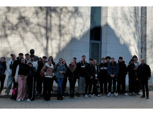 Rendhagyó irodalomórája volt diákjainknak